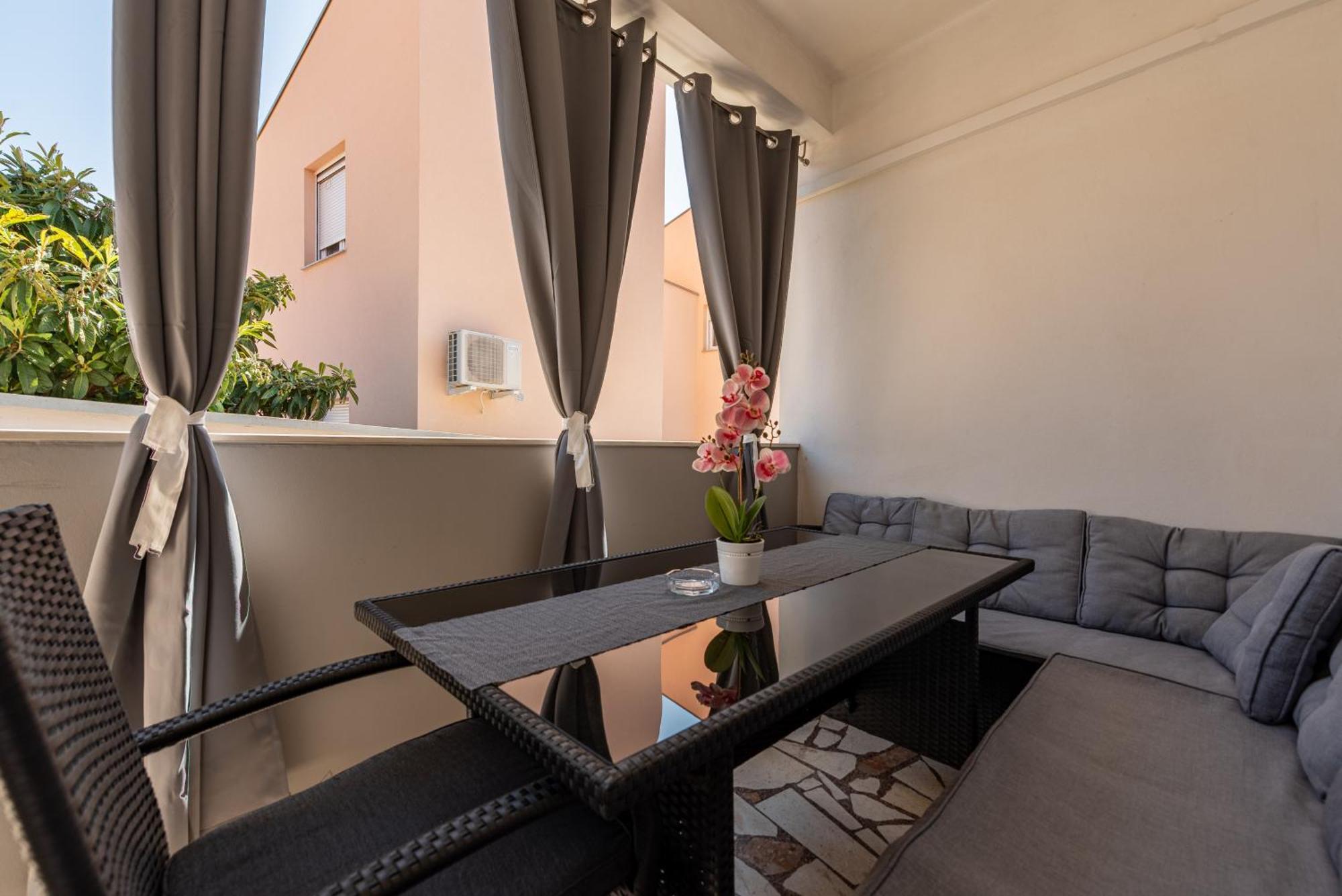 Ferienwohnung Floyd Bibinje Exterior foto